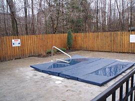 Spacious Wooded Condo  in Broadview Heights, OH (Photo 2 of 6)