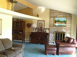 Beautiful Split Level Home on Half Acre in Sleepy Hollow, IL (Photo 2 of 6)