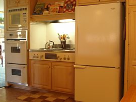 Beautiful Split Level Home on Half Acre in Sleepy Hollow, IL (Photo 3 of 6)