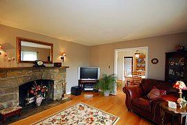 Beautiful stone rambler in Middleburg in Middleburg, VA (Photo 2 of 6)