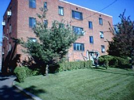 MARCH OR JUNE 1 SPACIOUS SHADYSIDE 1 B/R in Pittsburgh, PA (Photo 1 of 6)