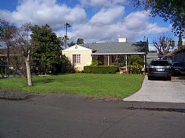 Luxurious House Available March 1st 08 in Van Nuys, CA