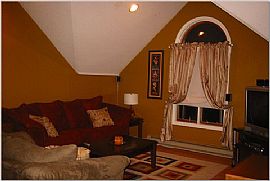 Huge 3-4 bed condo for rent! - Nov1 in Lowell, MA (Photo 4 of 6)
