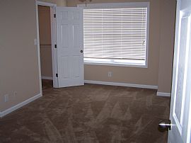 Luxurious Townhouse  in Clarksville, TN (Photo 3 of 3)