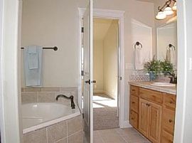 New Townhouse For Rent-3bd, 2.5 baths an in Boise, ID (Photo 6 of 6)