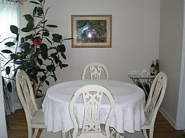 Beautiful Home, Must see right now in Southgate, MI (Photo 3 of 6)