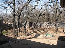 Upscale Neighborhood, Updated Home in Arlington, TX (Photo 6 of 6)