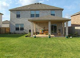 Almost new 5 BR dble story home 4 rent in Brownsville, TX (Photo 2 of 6)