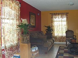 Almost new 5 BR dble story home 4 rent in Brownsville, TX (Photo 5 of 6)