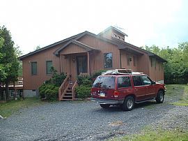 POCONOS VACATION HOME FOR RENT in Albrightsville, PA