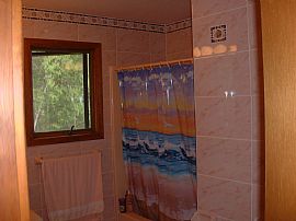 POCONOS VACATION HOME FOR RENT in Albrightsville, PA (Photo 5 of 6)