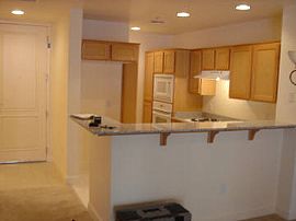 Park Avenue condo for lease in Las Vegas, NV (Photo 6 of 6)