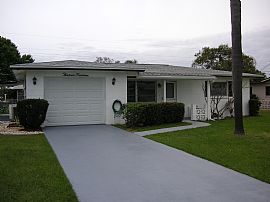 EXCELLENT NEIGHBORHOOD in Venice, FL