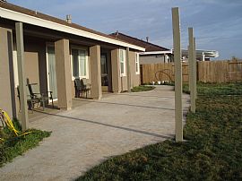 Neat House in a Suburb Neighborhood in Olivehurst, CA (Photo 3 of 4)