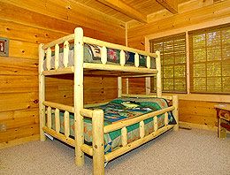 LUXURY FURNISHED LOG CABIN in Sevierville, TN (Photo 4 of 6)