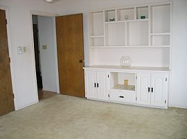 Executive Country Home in Granbury, TX (Photo 6 of 6)