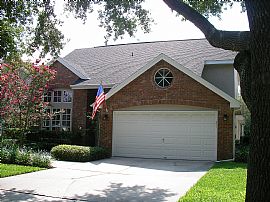 5bd 3ba 2800sq Carrollwood Pool Home in Tampa, FL