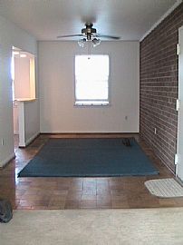 2 BR 2 Bath Cond "INCLUDES ALL UTILITIES in Gaithersburg, MD (Photo 3 of 6)