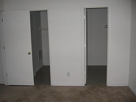 Newly Renovated Townhome in Peru, IN (Photo 1 of 6)