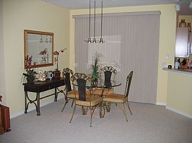 Beautiful 2 bd, 1.5 bath End-Unit  in Tampa, FL (Photo 3 of 6)