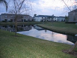 Beautiful 2 bd, 1.5 bath End-Unit  in Tampa, FL (Photo 6 of 6)