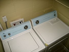 Spacious 2 Bedroom Apartments in Columbus, OH (Photo 6 of 6)