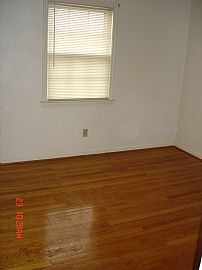 Beautiful Townhome in Harrisonburg, VA (Photo 2 of 3)