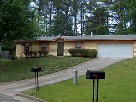 Beautiful Ranch Home For Rent in Lithonia, GA
