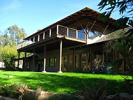 Beautiful tropical ranch estate home in Olivenhain, CA (Photo 2 of 6)