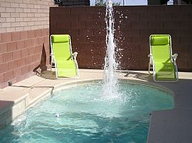 NEW Contemporary House with Priv. Pool in Las Vegas, NV