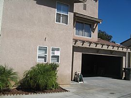 Wonderfull 3bd Townhouse  in El Cajon, CA