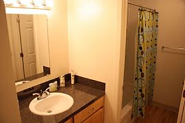 3 Bedroom Apartments on a Single Lease! in Pullman, WA (Photo 7 of 8)