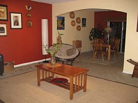 TownHome for Rent - Utilities included in Tampa, FL (Photo 2 of 6)