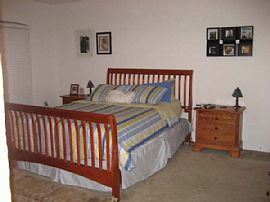 TownHome for Rent - Utilities included in Tampa, FL (Photo 5 of 6)