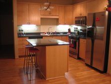 Downtown, 1 BR + 1 Den , Open floor plan in Minneapolis, MN (Photo 4 of 5)