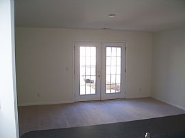 Easy Living Townhome in Summerville, SC (Photo 2 of 3)