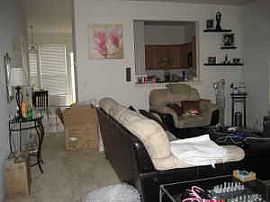 Great Location Plano Townhome in Plano, TX (Photo 4 of 6)