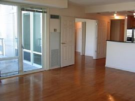 PENTHOUSE 48th Floor in Chicago, IL (Photo 1 of 3)