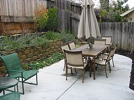 Colorful home in Cameron Park in Cameron Park, CA (Photo 4 of 6)