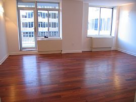 Brand New...2bdr/2bth Full Service Bldg. in Manhattan, NY