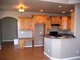 4 BEDROOM 3 BATH EAGLE MOUNTAIN in Alpine, UT (Photo 3 of 6)