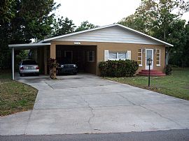 Close to Down Town and 3 Miles to Beach in Naples, FL