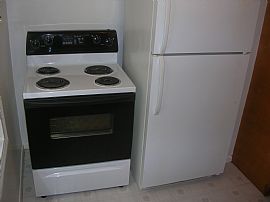 2 Bedroom Upper and Lower Units  in Greenfield, WI (Photo 4 of 6)