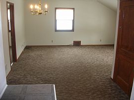 2 Bedroom Upper and Lower Units  in Greenfield, WI (Photo 5 of 6)