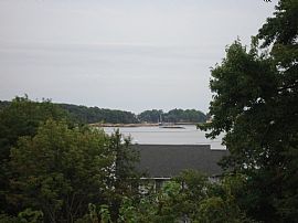 1 bedroom with waterviews, 10min to yale in Branford, CT (Photo 1 of 4)