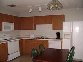 Minutes from Disney World in Davenport, FL (Photo 4 of 6)