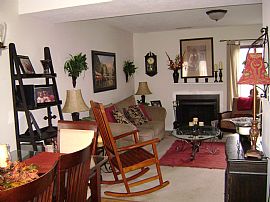 Townhouse Next to pool! in Lynchburg, VA