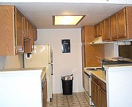 Condo, Open and Spacious! in Aurora, CO (Photo 3 of 4)