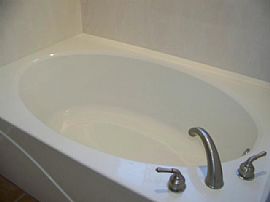 Spacious New Home in Laplace, LA (Photo 5 of 6)