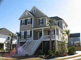 Elevated-2700 Sq. Ft 4 Bdrm 3 car garage in Daniel Island, SC